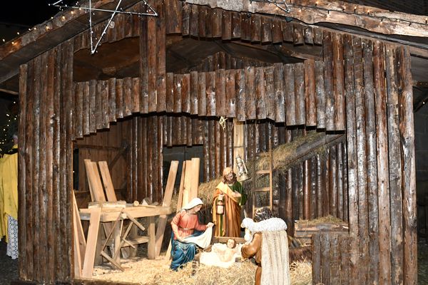 Il presepe dei volontari