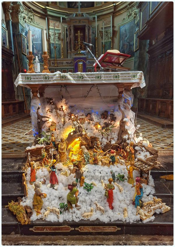 Presepe nella chiesa