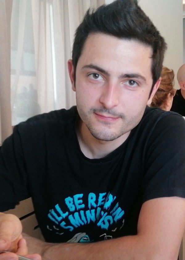 Simone Testa