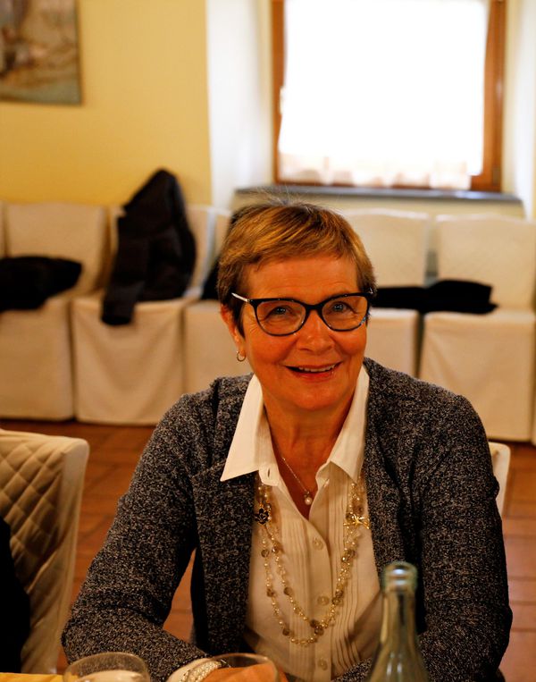 Ausilia Maria Domi