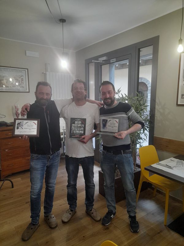 Gruppo Italia che lavora!