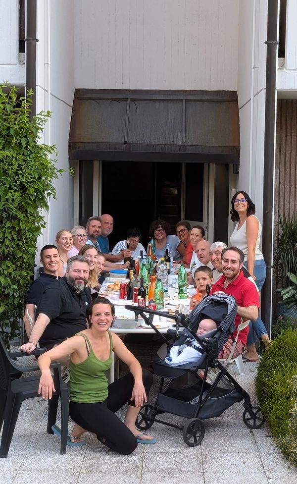Riunione conviviale condominio Primavera