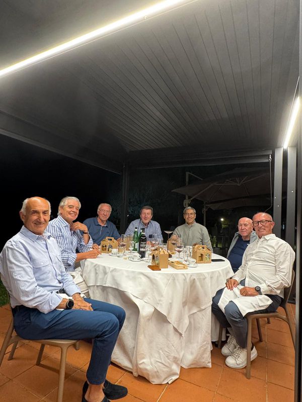 Ritrovo fra amici