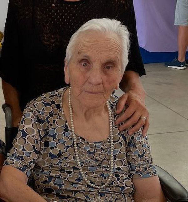 Ester Chinelli
