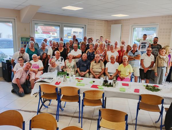 Raduno conviviale a Mouthe in ...